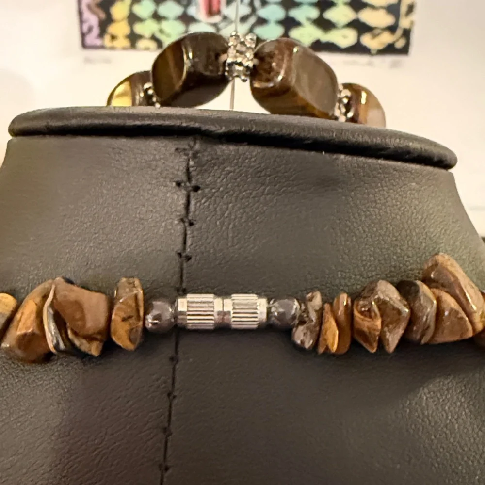 Genuine Tiger's Eye Gemstone Beaded Chip Nugget Necklace & Bracelet Set - Picture 4 of 4